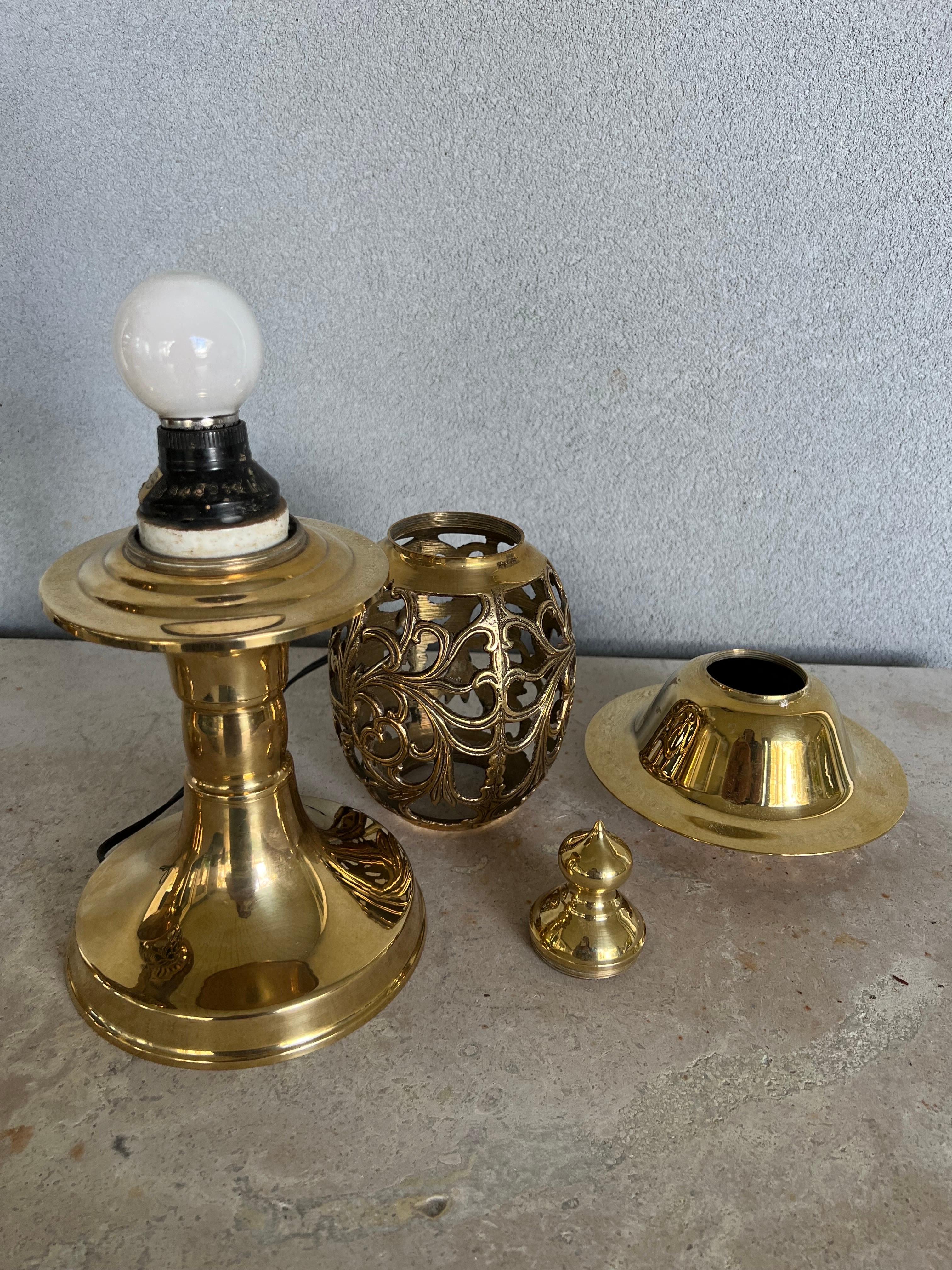 Vintage Solid Brass Scroll Table Lamps-A Pair In Good Condition For Sale In Fort Washington, MD