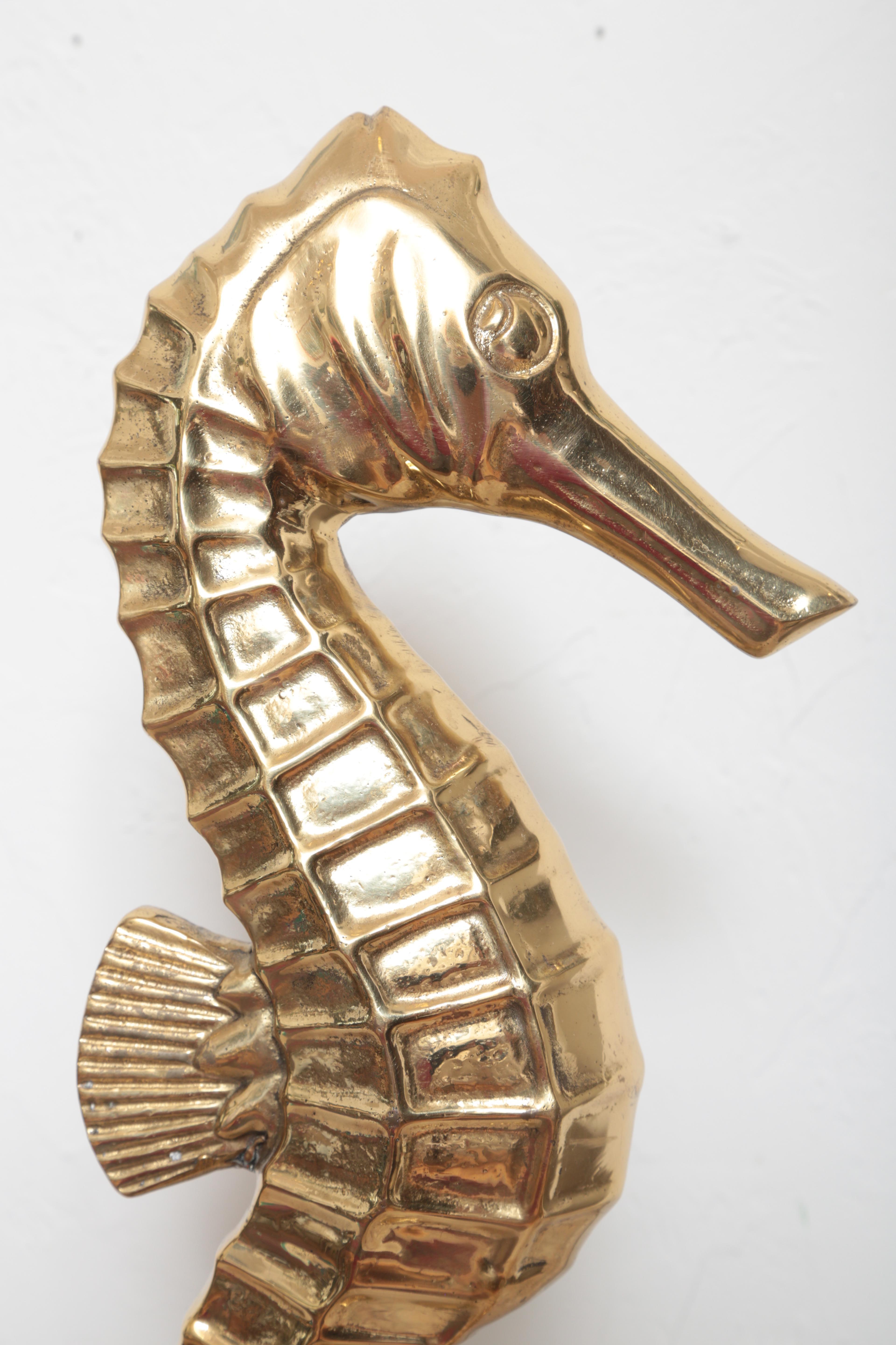 Vintage Solid Brass Seahorse Sculpture / Door Stop In Good Condition In West Palm Beach, FL