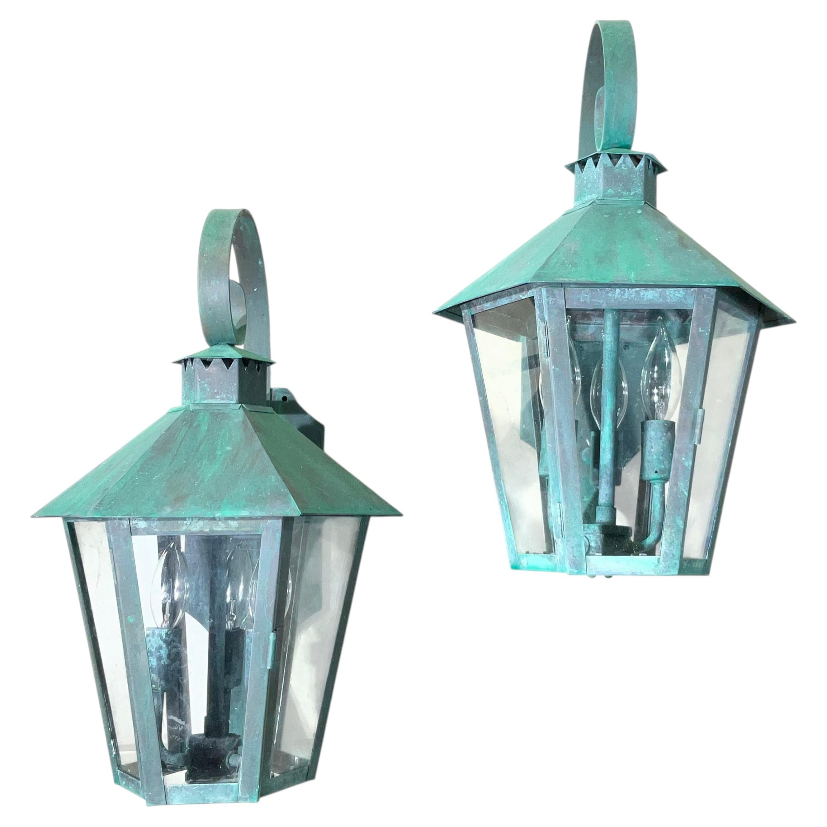 Vintage-Wandleuchten für den Außenbereich aus massivem Kupfer und Messing / 18”H x 11”W x 12”D im Angebot