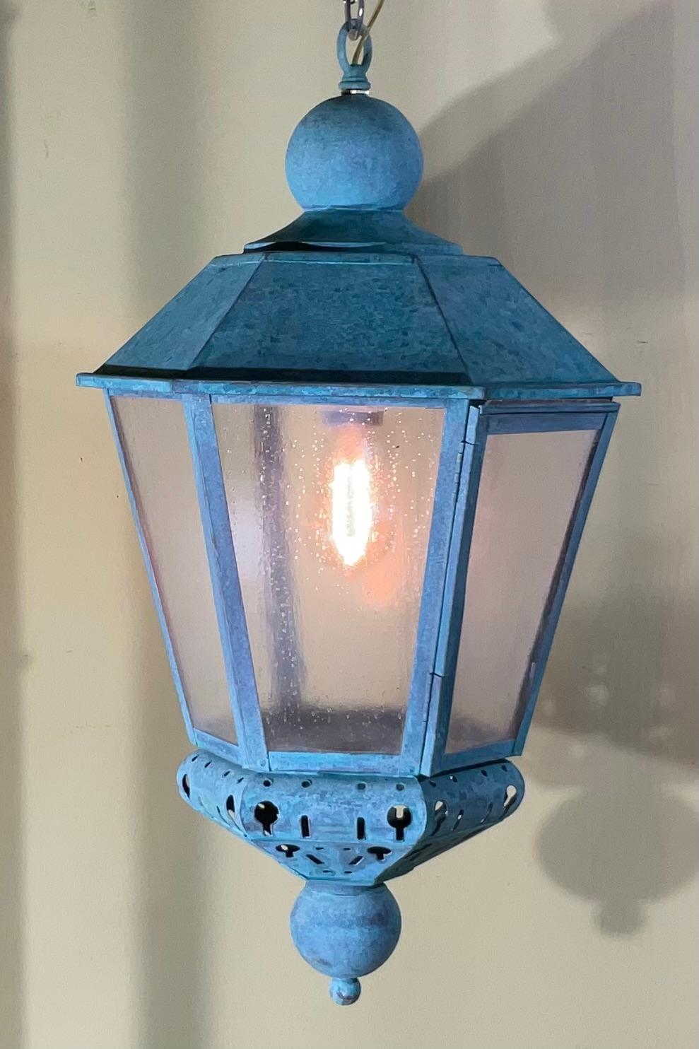Vintage Solid Copper Verdigris Outdoor Lantern - Seedy Acrylic Panels In Good Condition For Sale In Delray Beach, FL