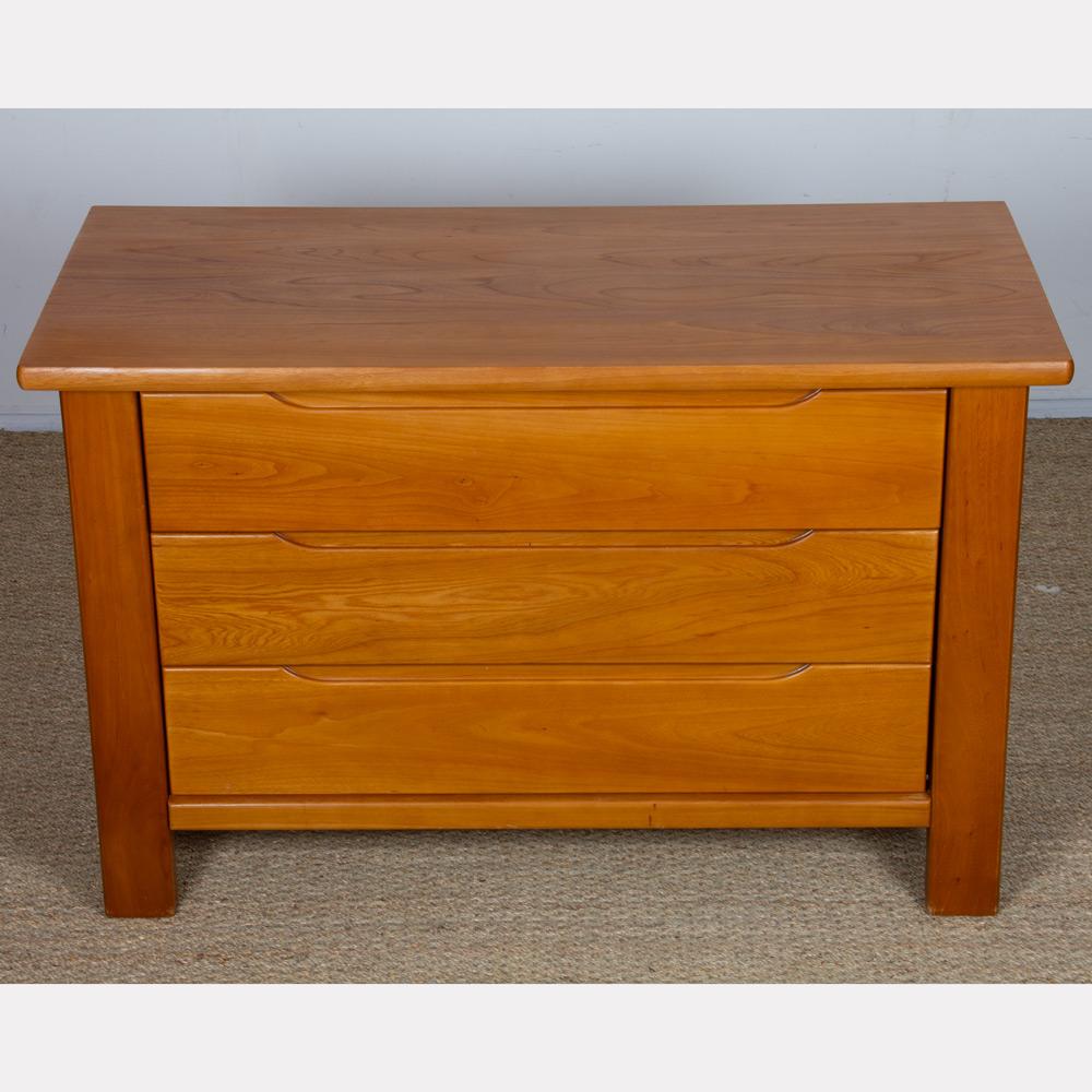 Français Vintage solid elm chest of drawers, 1980s en vente