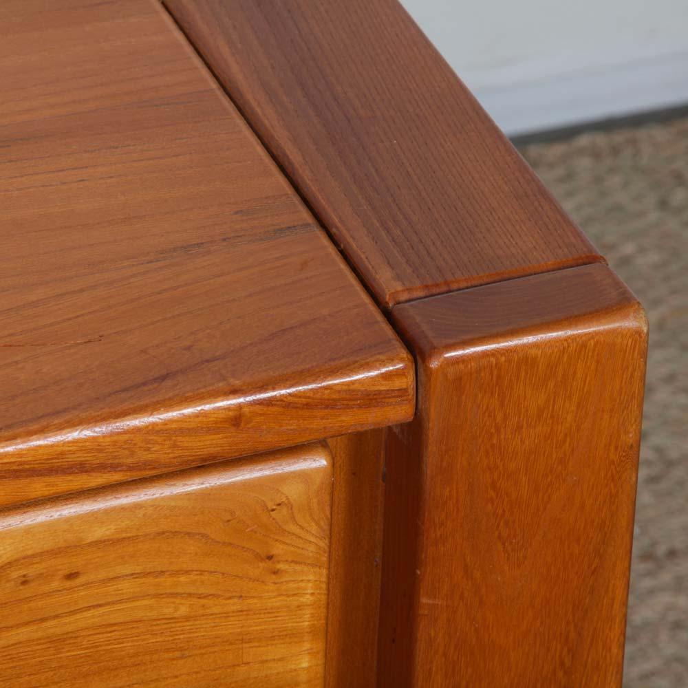 Vintage solid elm chest of drawers, 1980s In condizioni buone in vendita a MONTESSON, FR