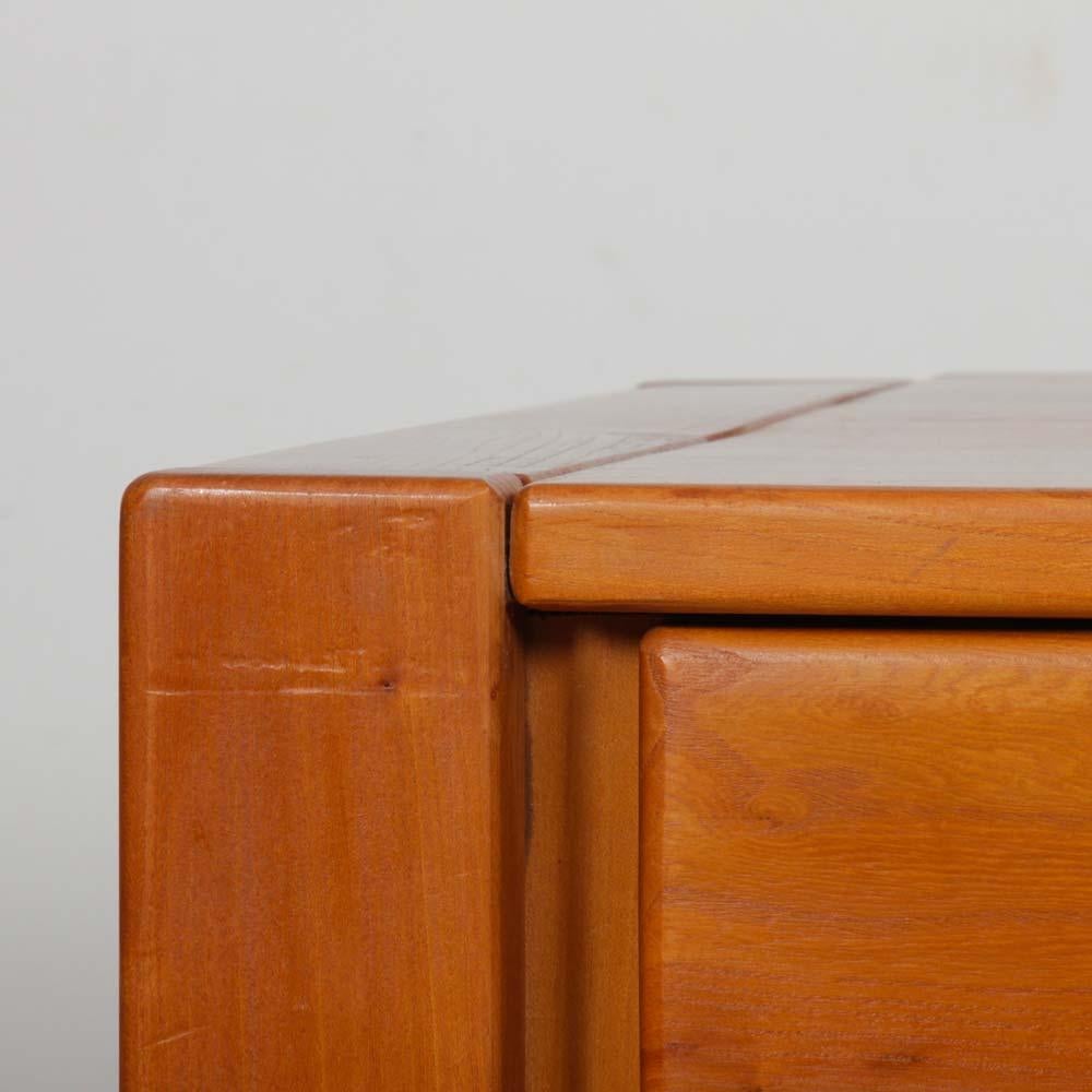 Vintage solid elm chest of drawers, 1980s in vendita 1