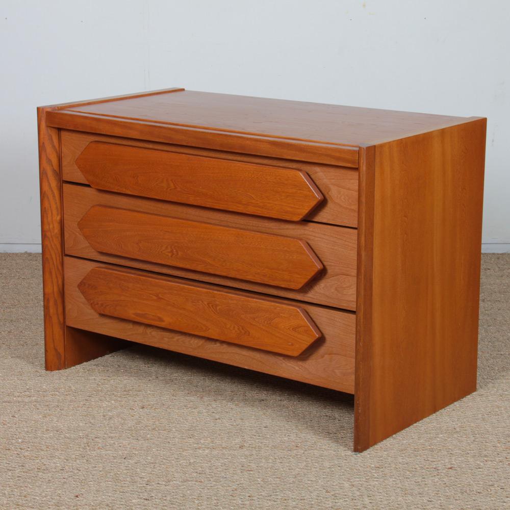 Vintage solid elm chest of drawers, 1980s en vente 1