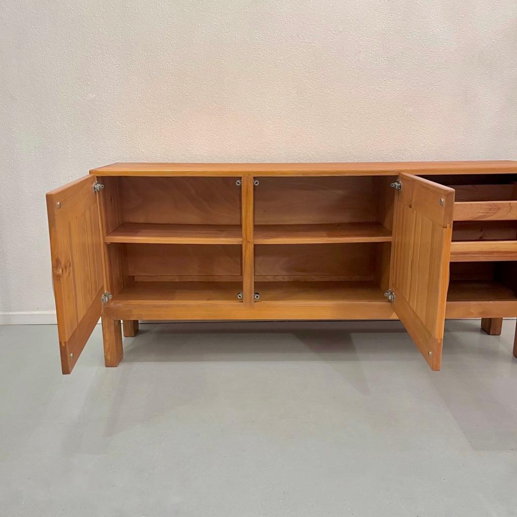 Vintage solid elm sideboard by Maison Regain, France ca. 1960s For Sale 6