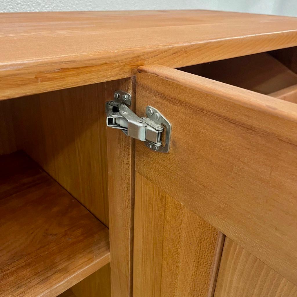 Vintage solid elm sideboard by Maison Regain, France ca. 1960s For Sale 8