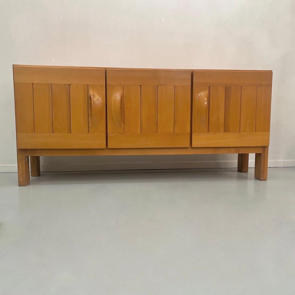 Mid-20th Century Vintage solid elm sideboard by Maison Regain, France ca. 1960s For Sale