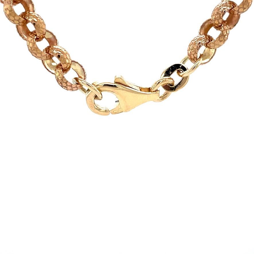 Vintage Solid Gold Chain Necklace with Patterned Links, 16.5 inches In Good Condition For Sale In AMSTERDAM, NL
