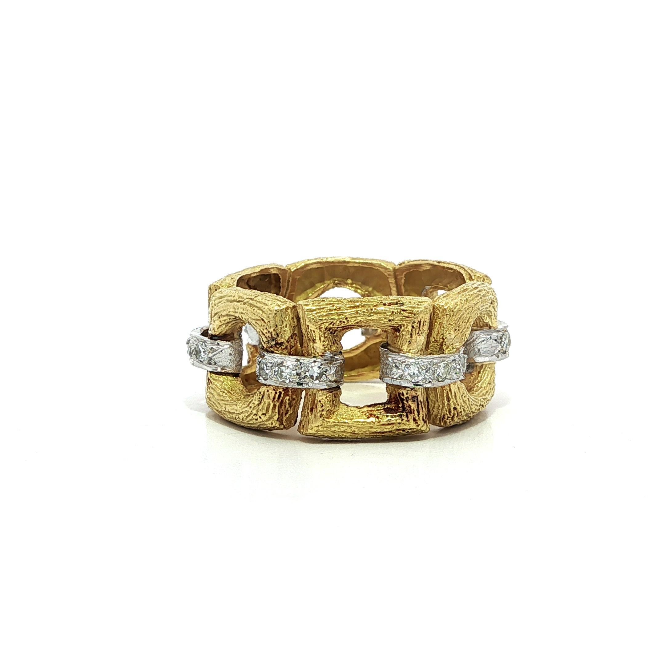 Vintage Solid Gold Diamond Buckle Bark texturiert Eternity Wide Band Ring Größe 6 im Angebot 1