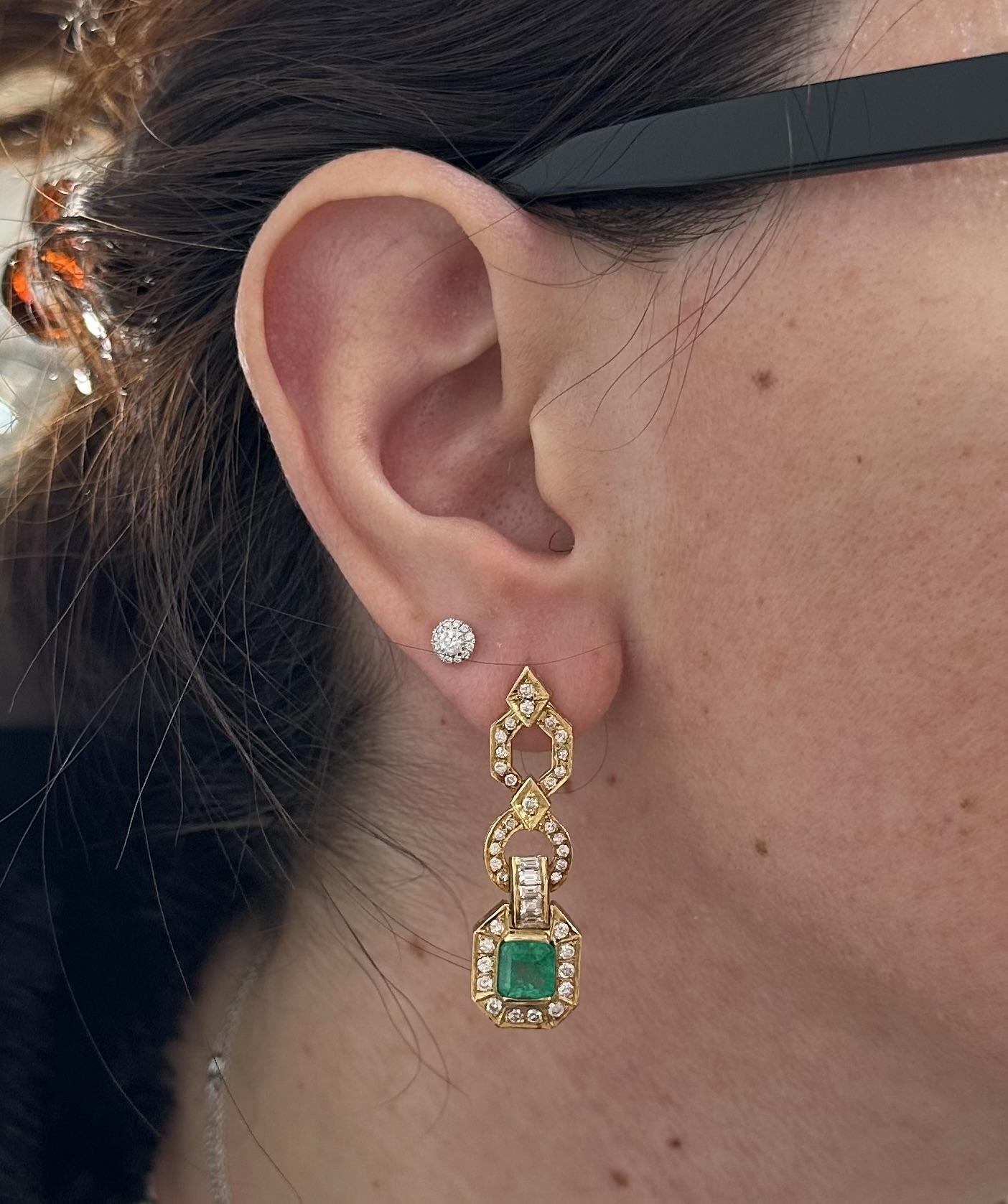 Vintage Solid Gold GIA 4.38ctw Colombian Emerald & Diamond Dangle Earrings For Sale 7