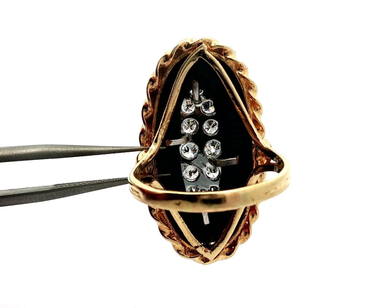 Vintage Solid Gold Oval Cabochon Black Onyx .60ctw Pave Diamond Center Ring For Sale 2