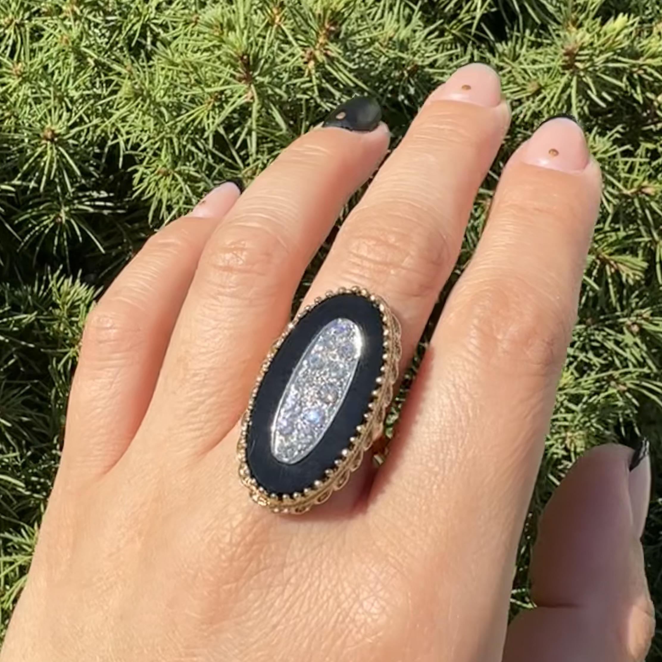 Vintage Solid Gold Oval Cabochon Black Onyx .60ctw Pave Diamond Center Ring For Sale 3