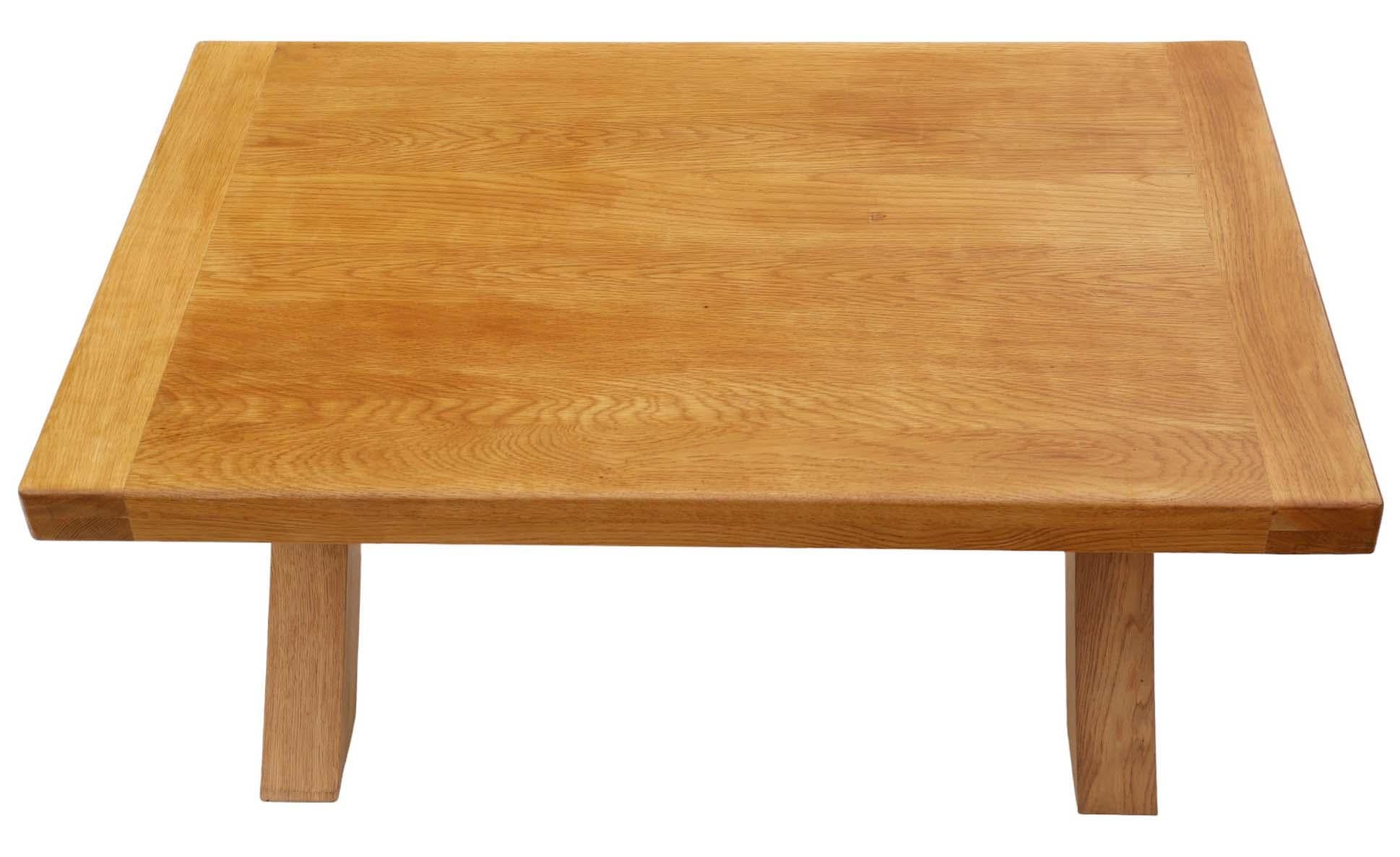 Late 20th Century Vintage Solid Light Oak Coffee Table - Quality Occasional Side Table For Sale