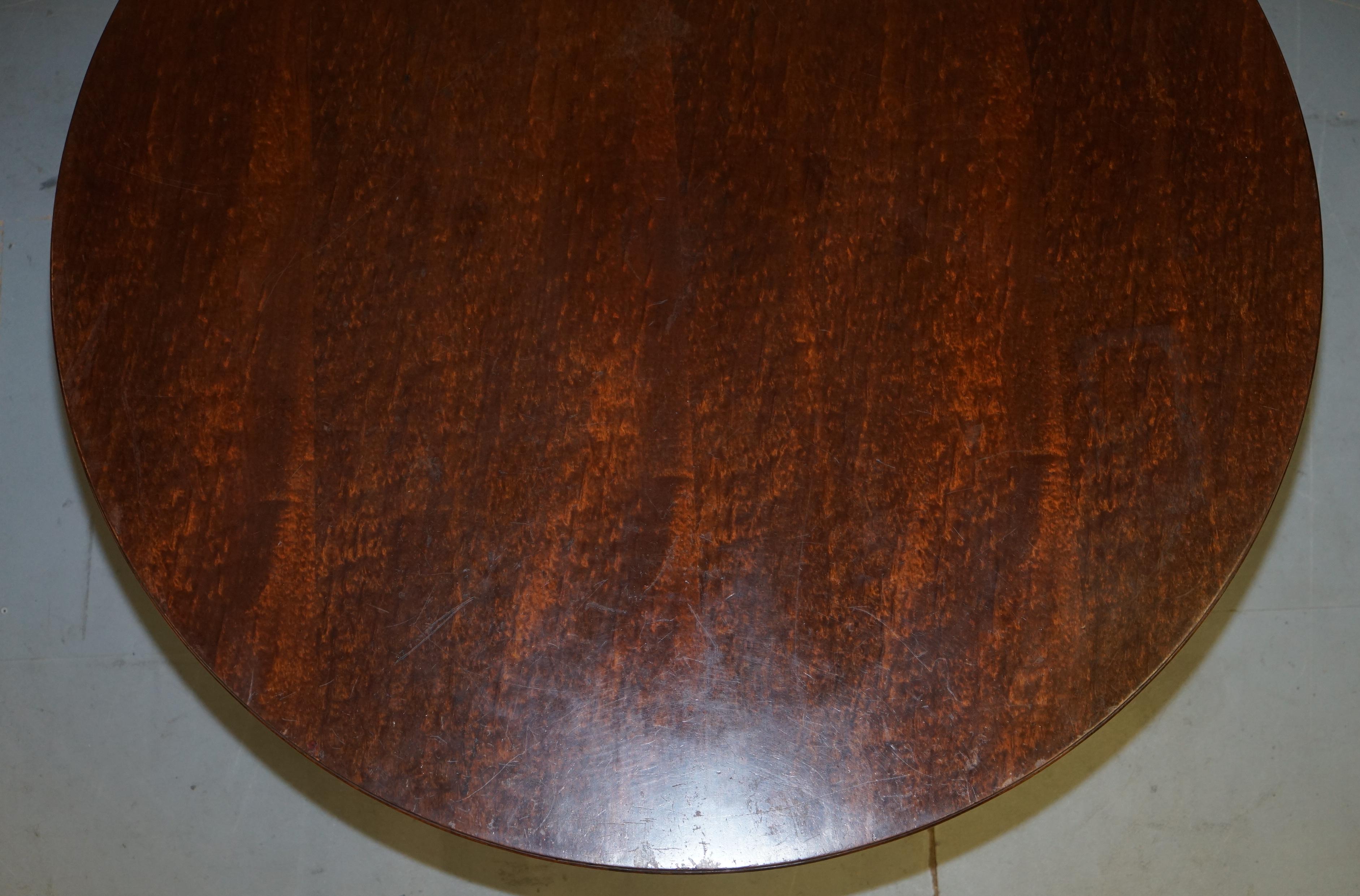 Vintage Solid Hardwood Extending Round Jupe Dining Table with Cabinet & Fittings In Fair Condition In West Sussex, Pulborough