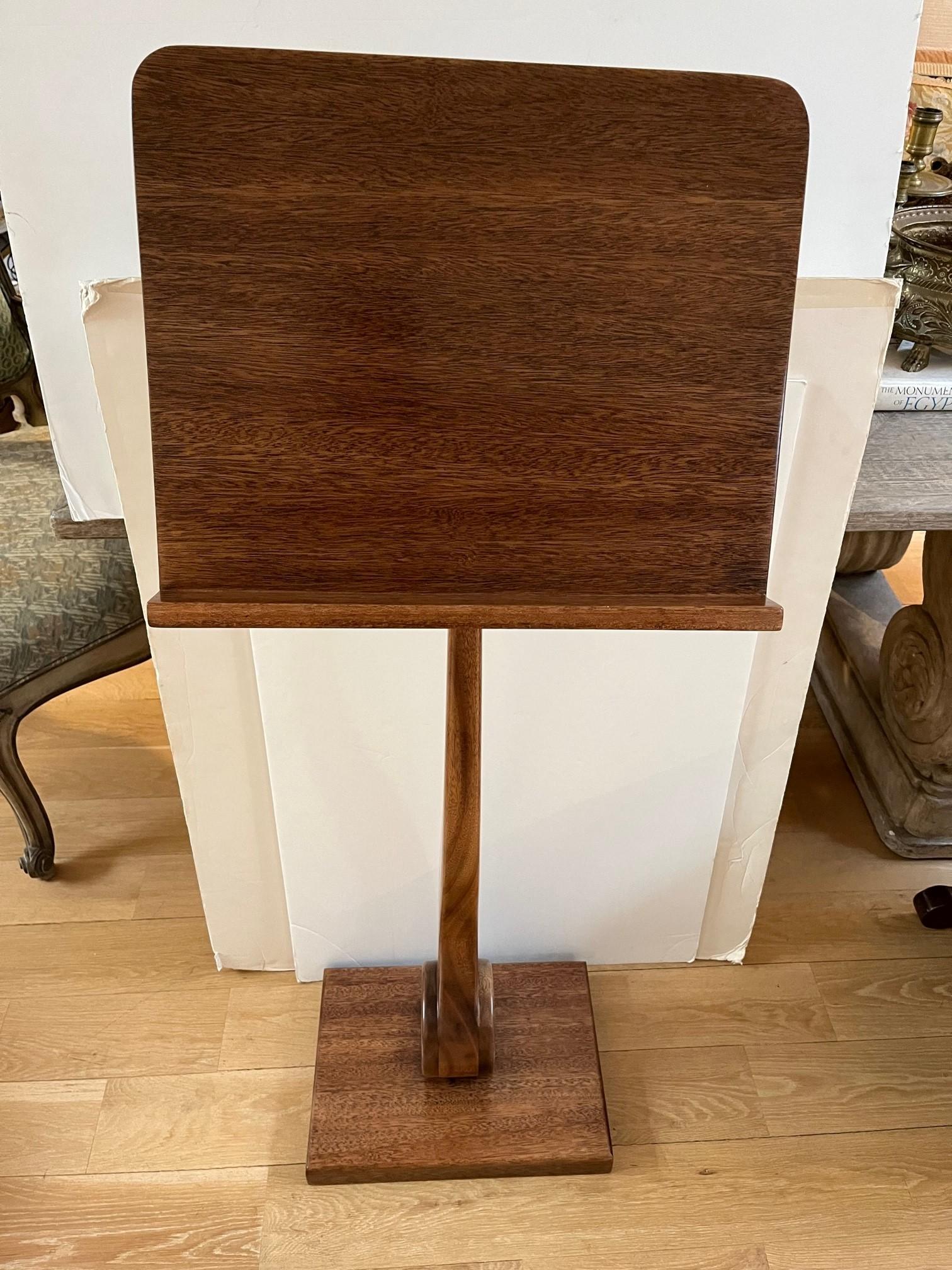 Vintage Solid Mahogany Handcrafted Music Stand In Good Condition For Sale In Los Angeles, CA