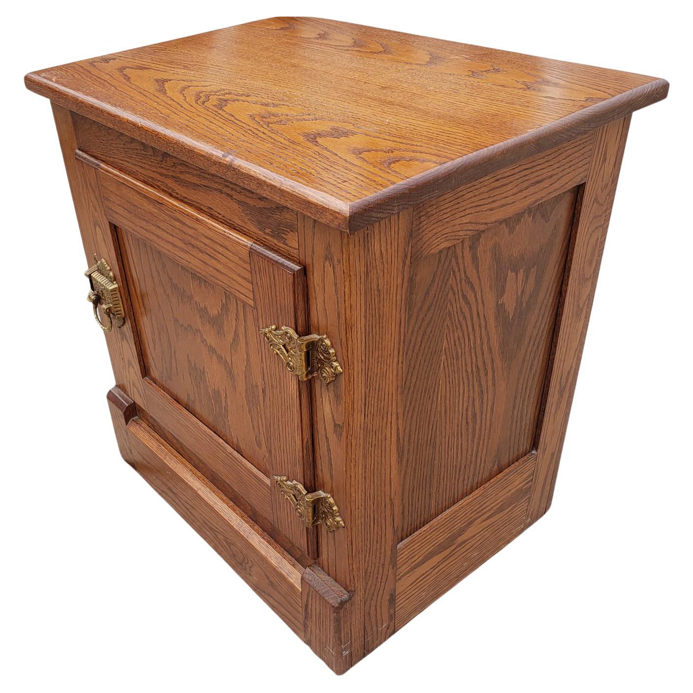 oak end table with storage