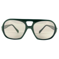 Retro Solid Photo Matic Olive Green Frame Light Lens 70'S Sunglasses