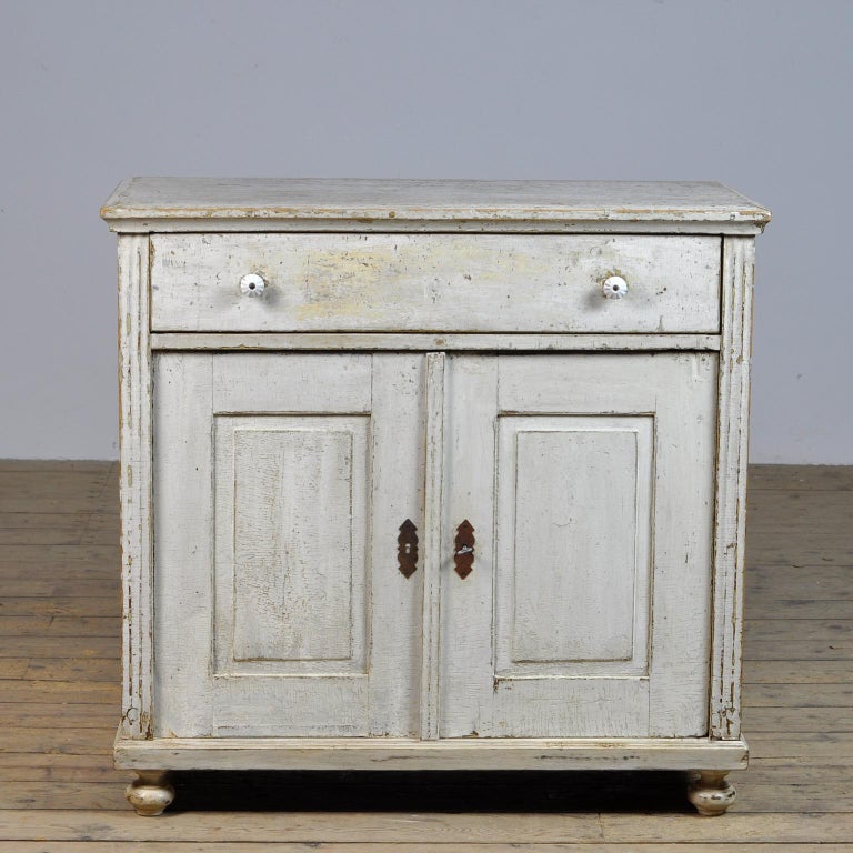 Vintage Solid Pine Dresser, 1930s For Sale at 1stDibs