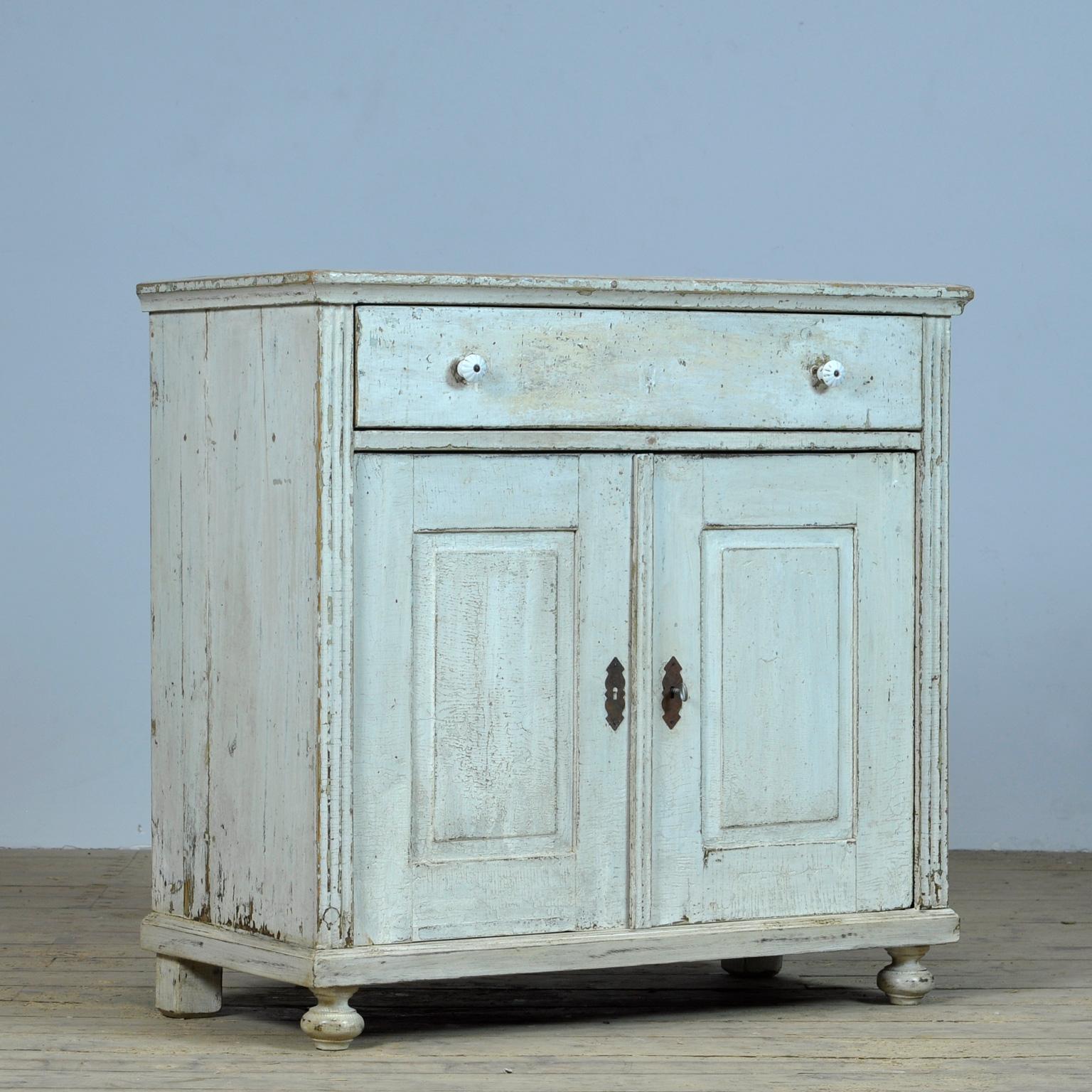 Vintage Solid Pine Dresser, 1930s For Sale at 1stDibs