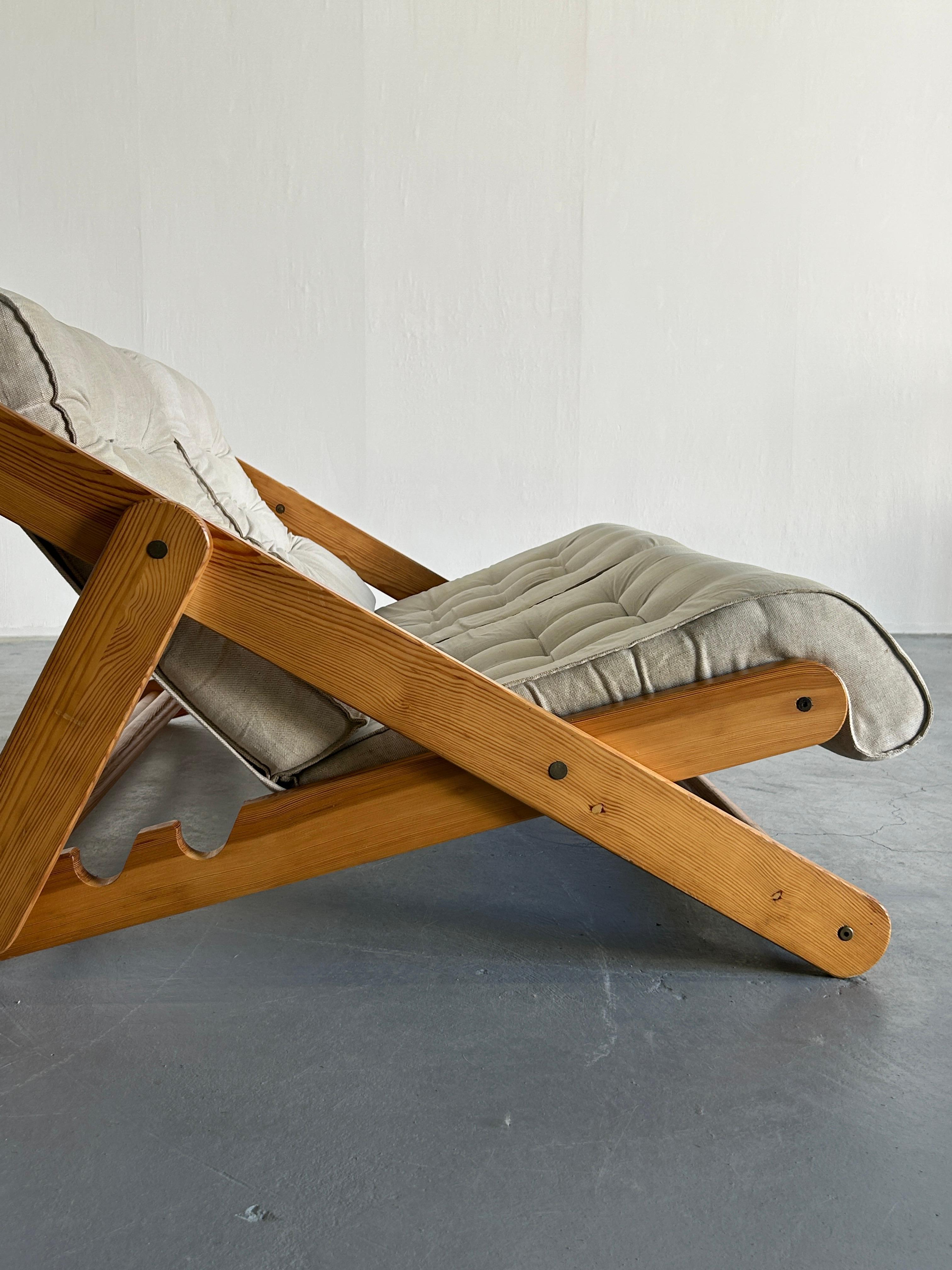 Vintage Solid Pine Kon-Tiki Folding Loveseat Lounge Sofa, Gillis Lundgren, Ikea In Good Condition In Zagreb, HR