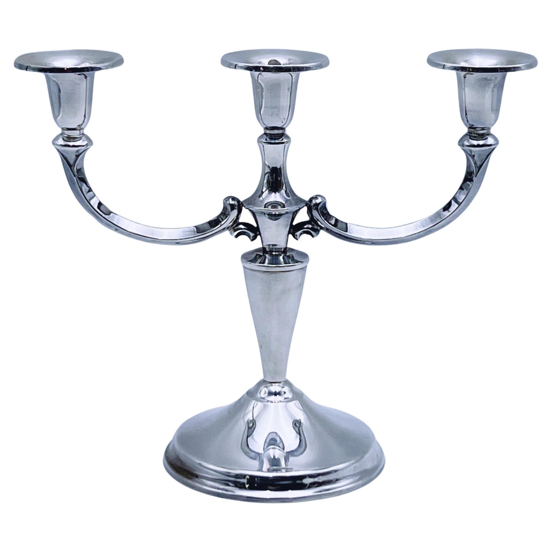 Candelabro d'epoca in argento massiccio 830, a 3 luci, design moderno, dal 1993 in vendita