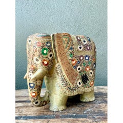 Vintage Solid Stone Inlay Elephant (Éléphant incrusté de pierres massives)
