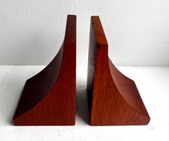 Reggilibri in teak massiccio vintage di Brostrom, Denmark, circa 1970