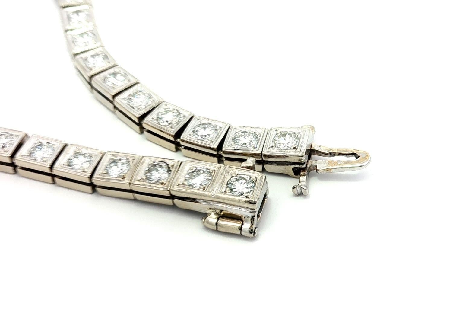 Vintage Solid White Gold 2.8ct Diamond Milgrain Square Link Line Tennis Bracelet Pour femmes en vente