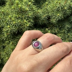 Vintage Solid White Gold 2ct Star Ruby & Diamond Accent Band Ring