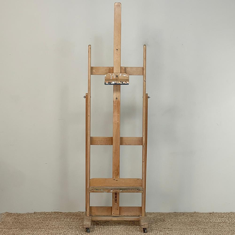 Vintage Solid Wood Artist's Studio Easel was hand-crafted from solid hardwoods and designed with a classic 