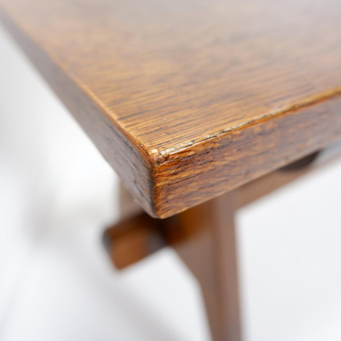 Vintage Massivholz Couchtisch mit Kompass (Ende des 20. Jahrhunderts) im Angebot