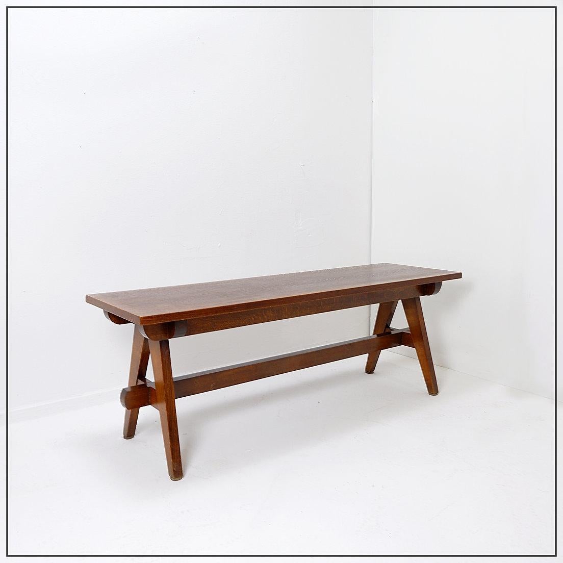 Vintage Massivholz Couchtisch mit Kompass im Angebot 3