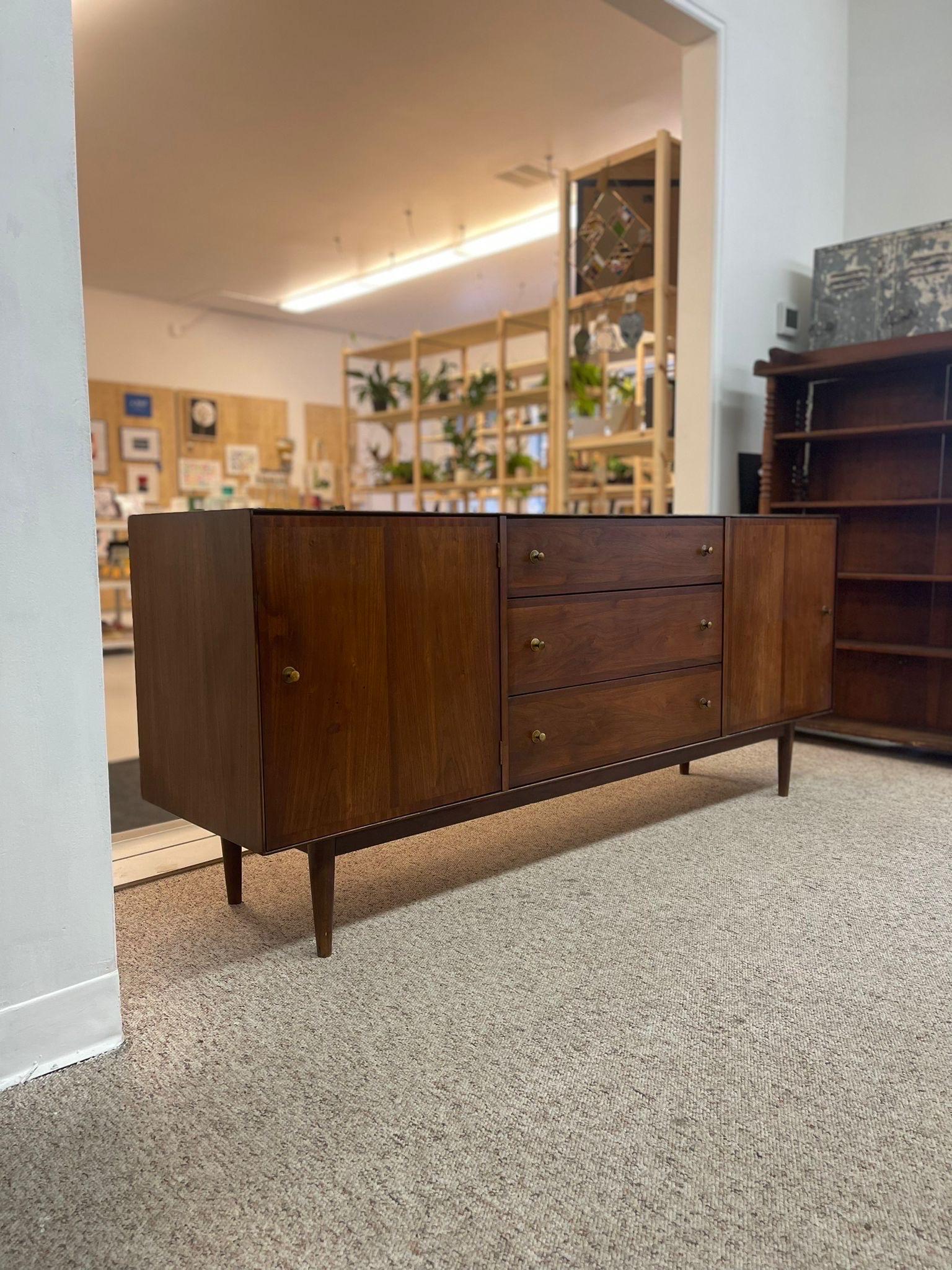 Late 20th Century Vintage Solid Wood Credenza by Stanley Furniture.