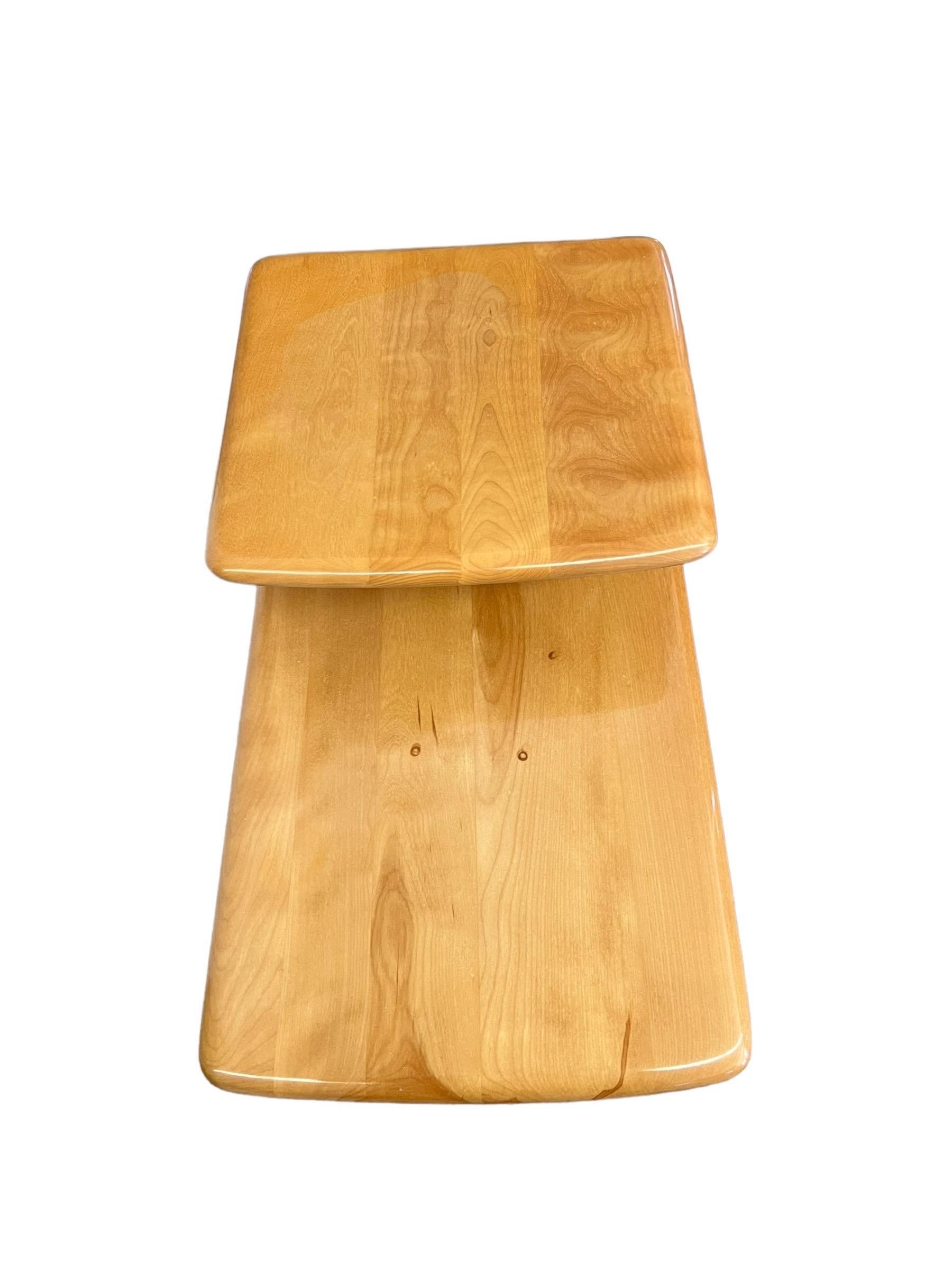 Set di tavolini da salotto vintage in legno massiccio di acero del Mid Century Modern di Heywood Wakefield. in vendita 2