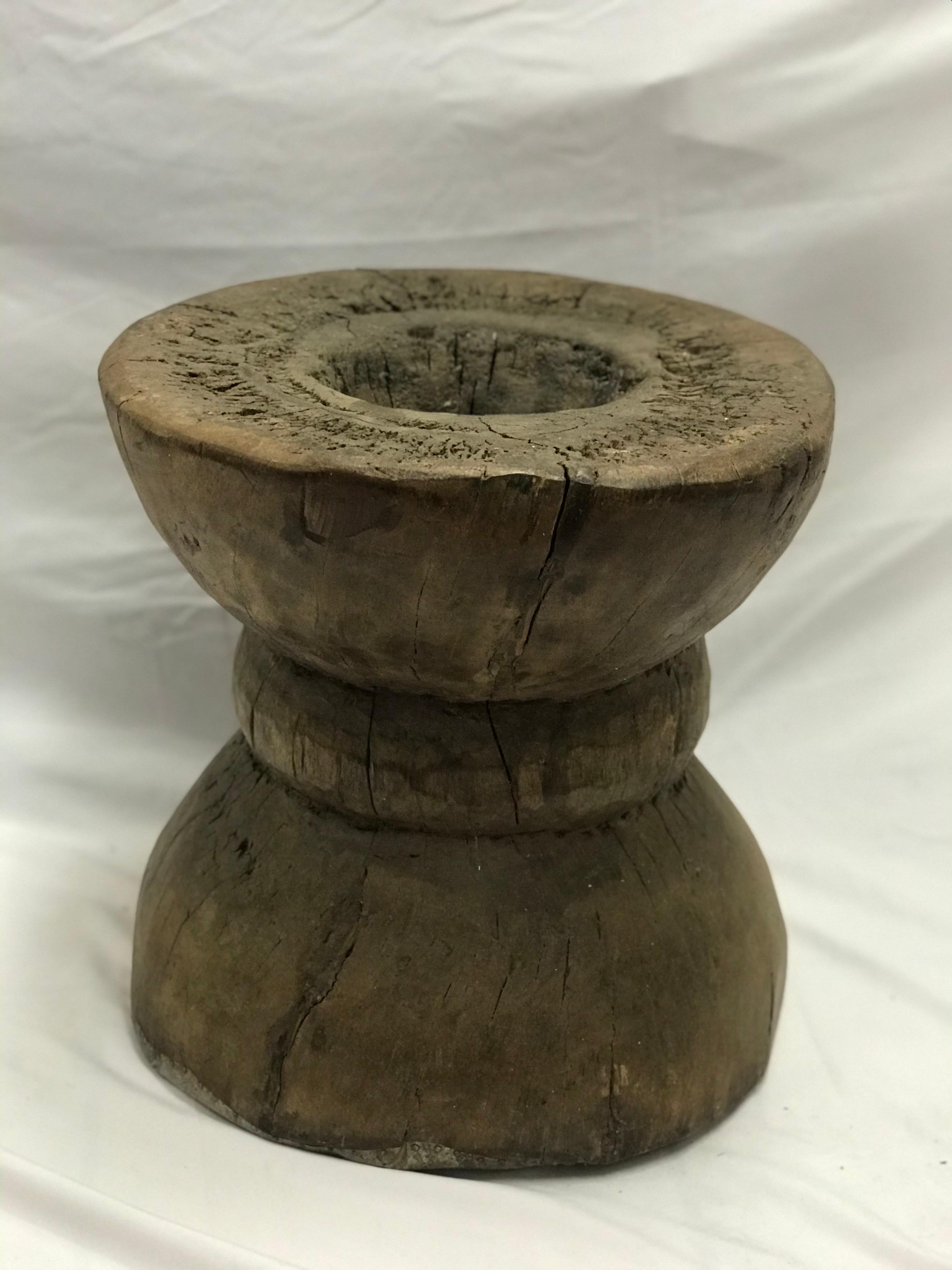 Vintage solid wood rice grinder.

Dimensions. 16 W ; 15 H ; 16 D.