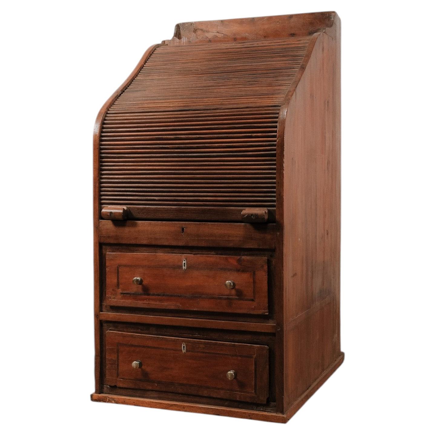 What era are roll top desks from?