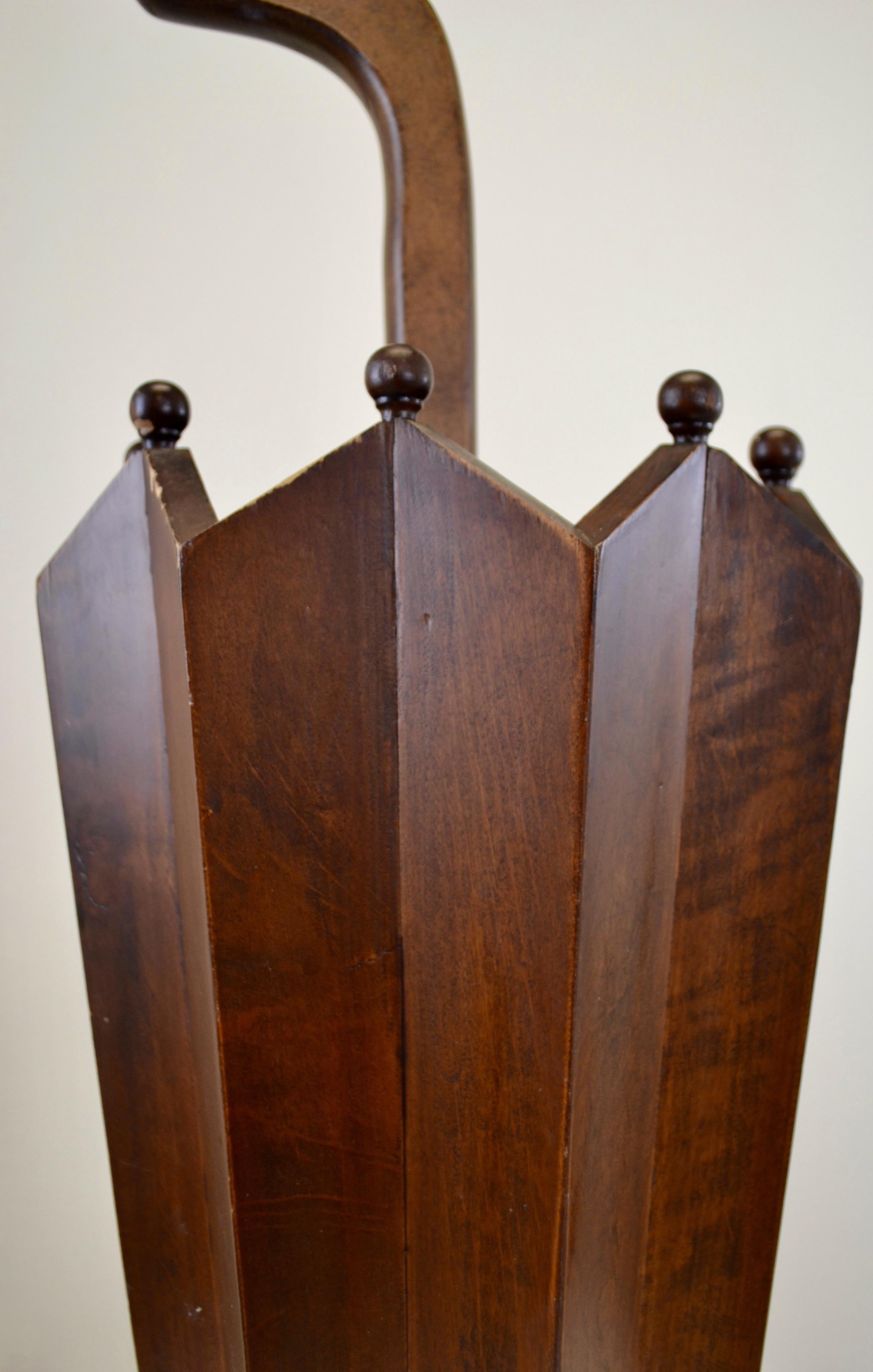 Vintage Massivholz Umbrella Stand aus den 1950er Jahren -  Frankreich (Moderne der Mitte des Jahrhunderts) im Angebot