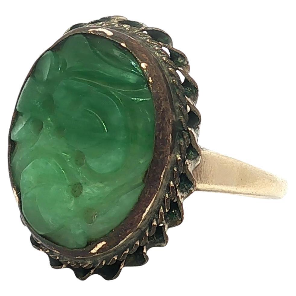 Bague Vintage en or jaune massif, percée et sculptée, en jade et fil métallique torsadé