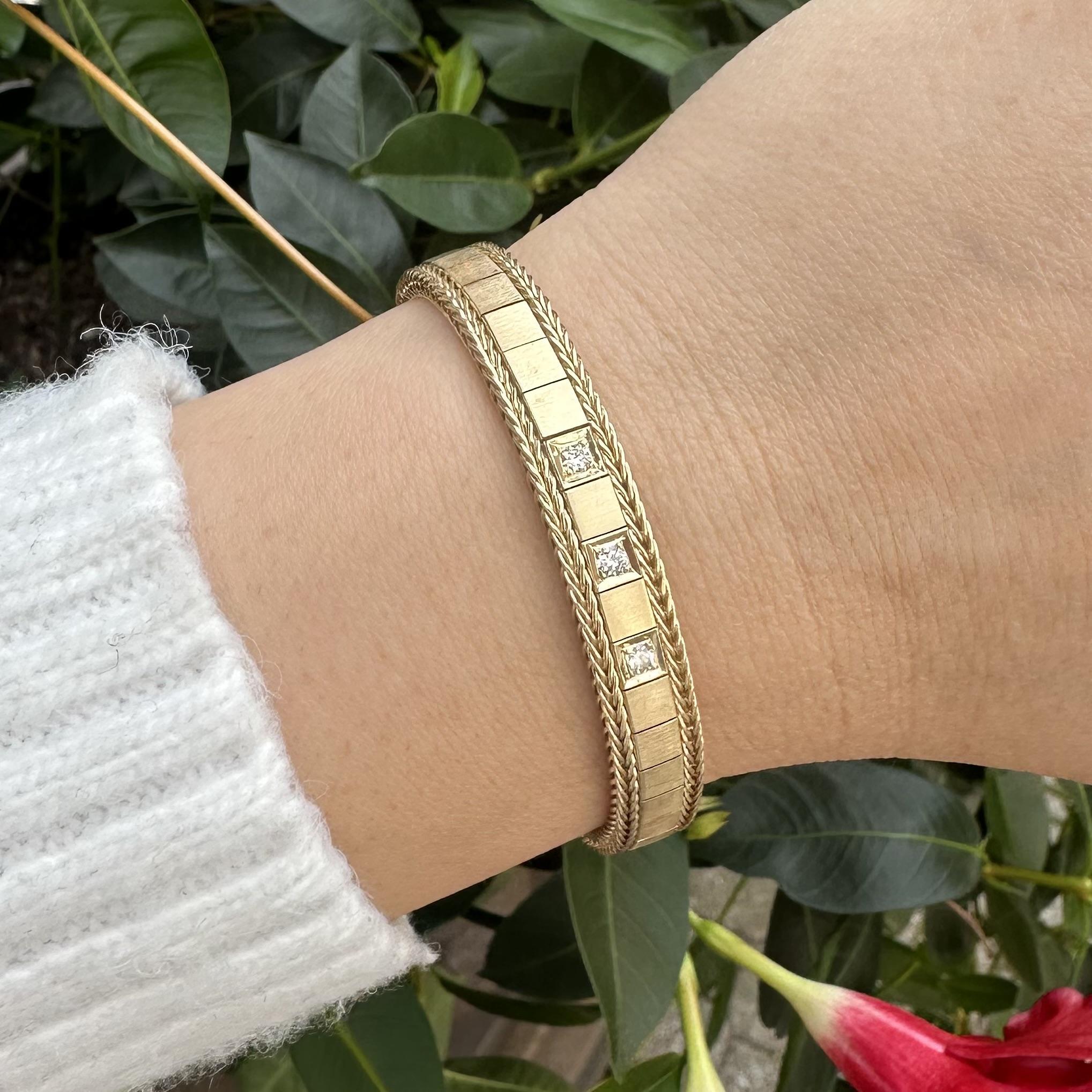 Vintage Solid Yellow Gold Diamond Articulating Links Wheat Chain Bracelet de chaîne de blé à maillons articulés en vente 3