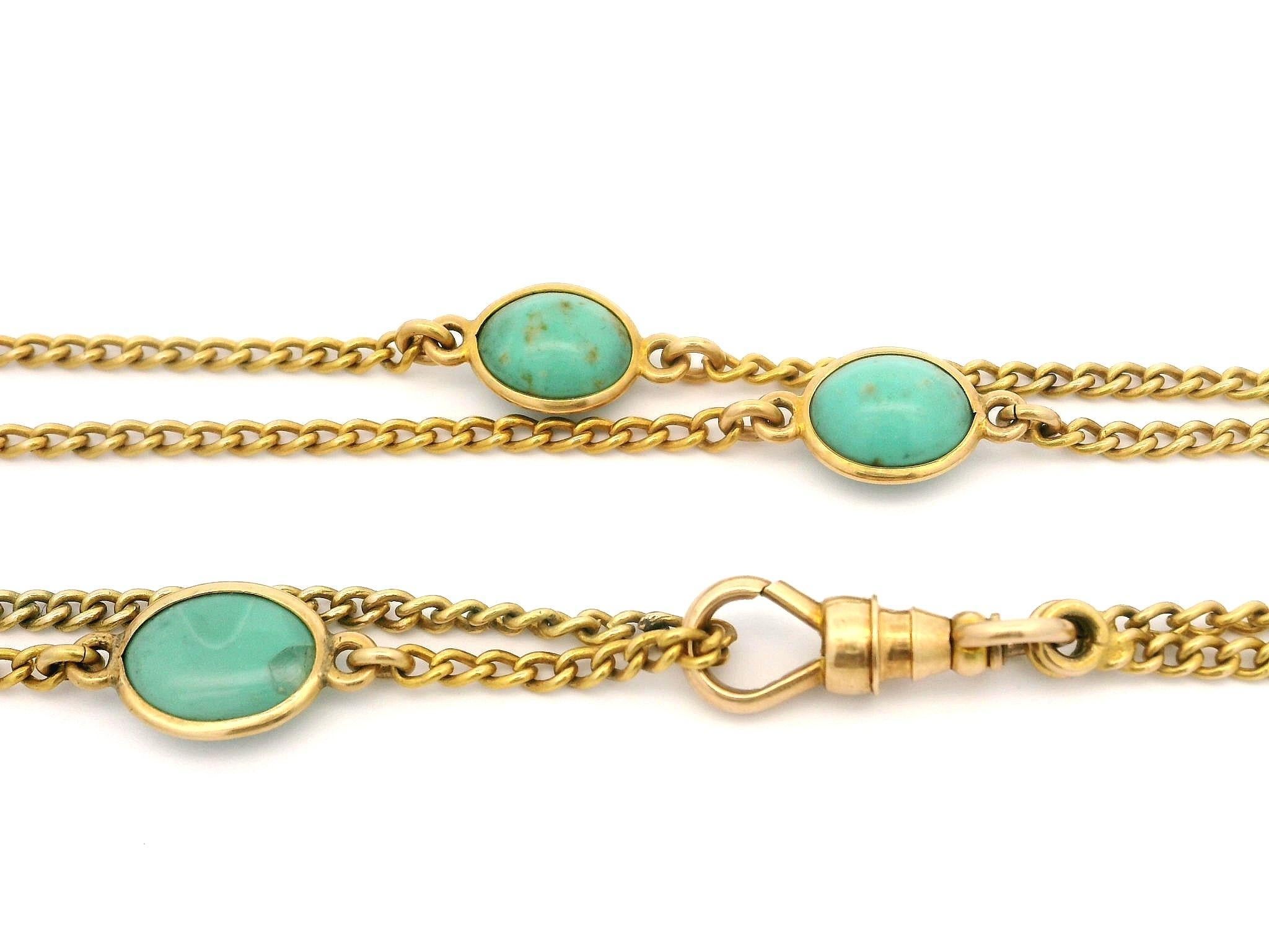 Taglio ovale Vintage Solid Yellow Gold Oval Turquoise Station Long Wrap Adjustable Necklace in vendita