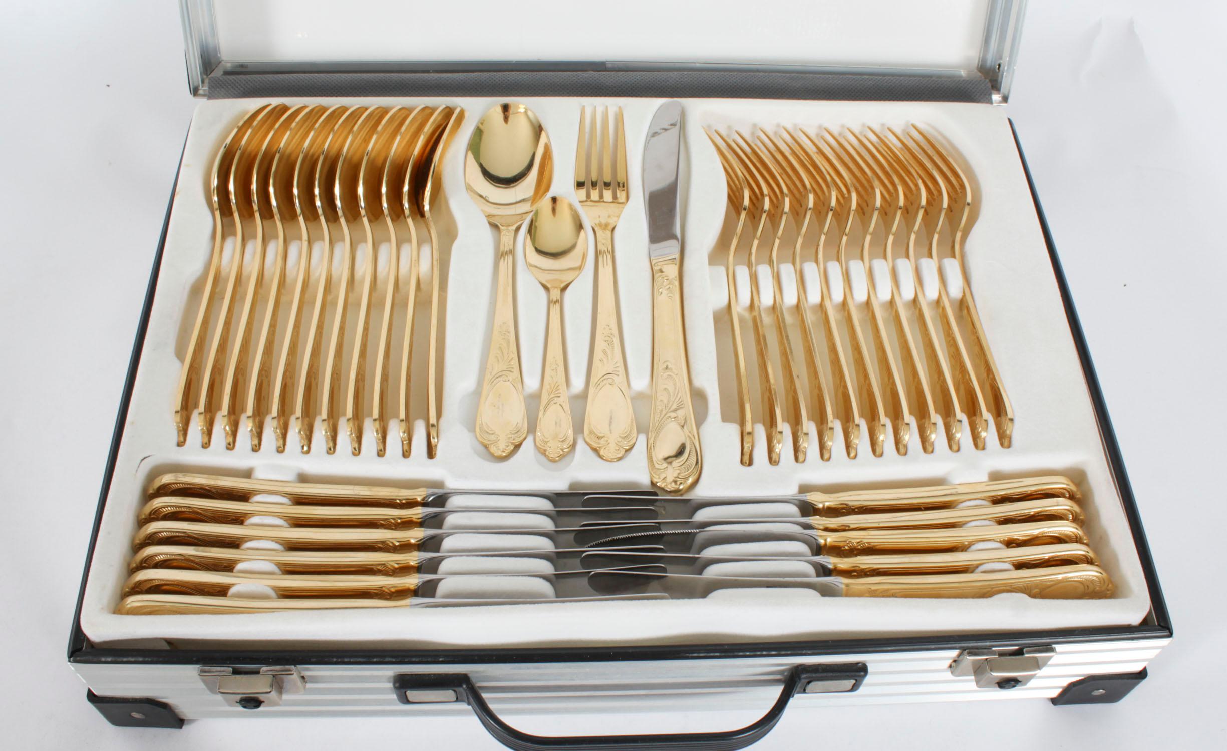Allemand Solingen 69 pièces de couverts de canteen plaqué or 20ème siècle en vente