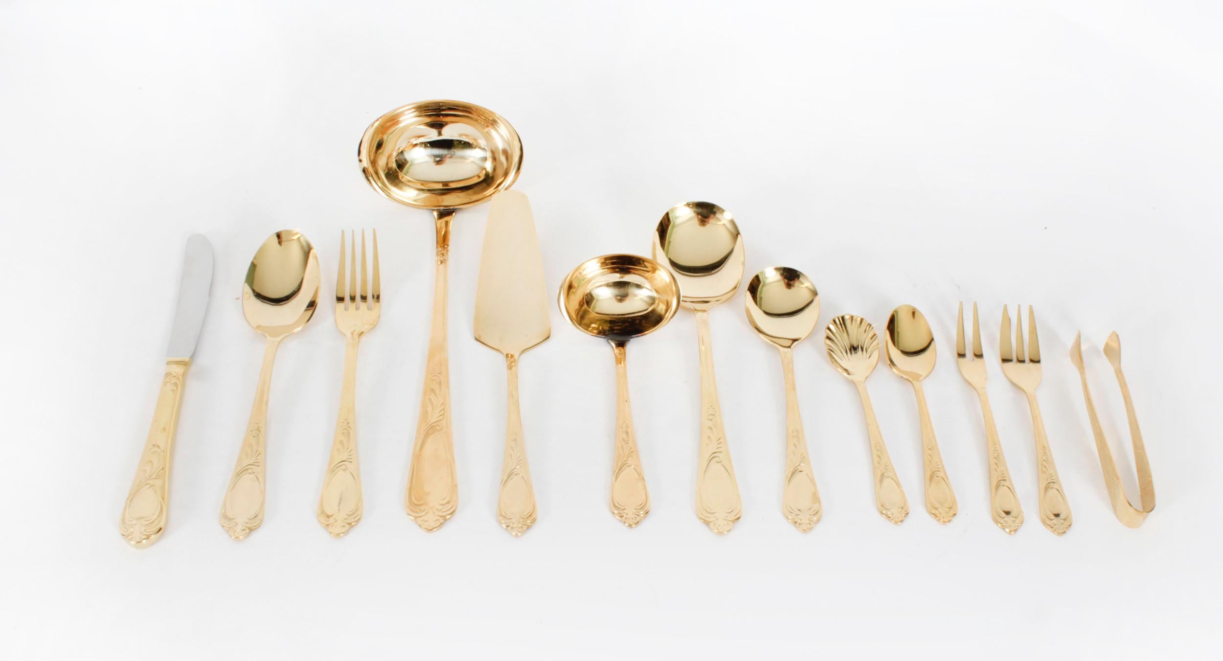 Or Solingen 69 pièces de couverts de canteen plaqué or 20ème siècle en vente