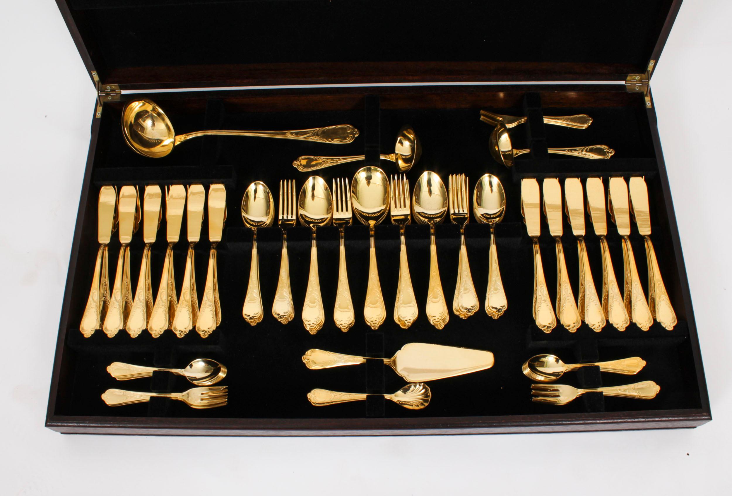 Vintage Solingen German 123 Piece Gold Plated Canteen Cutlery Late 20th Century  In Good Condition For Sale In London, GB