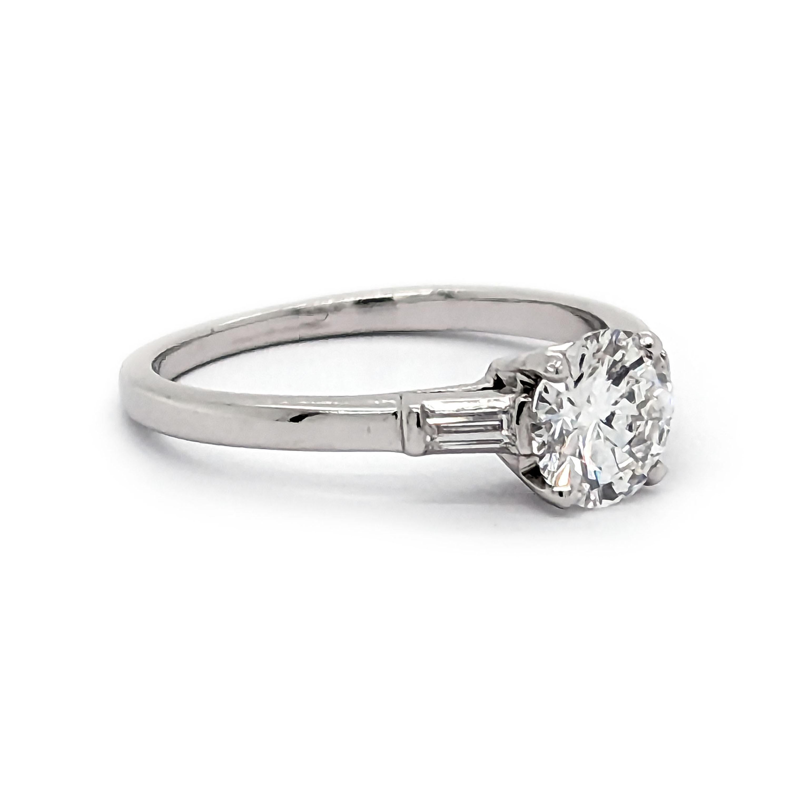 Women's Vintage Solitaire Diamond and Platinum Ring, 0.81 Carats, Circa 1940 For Sale
