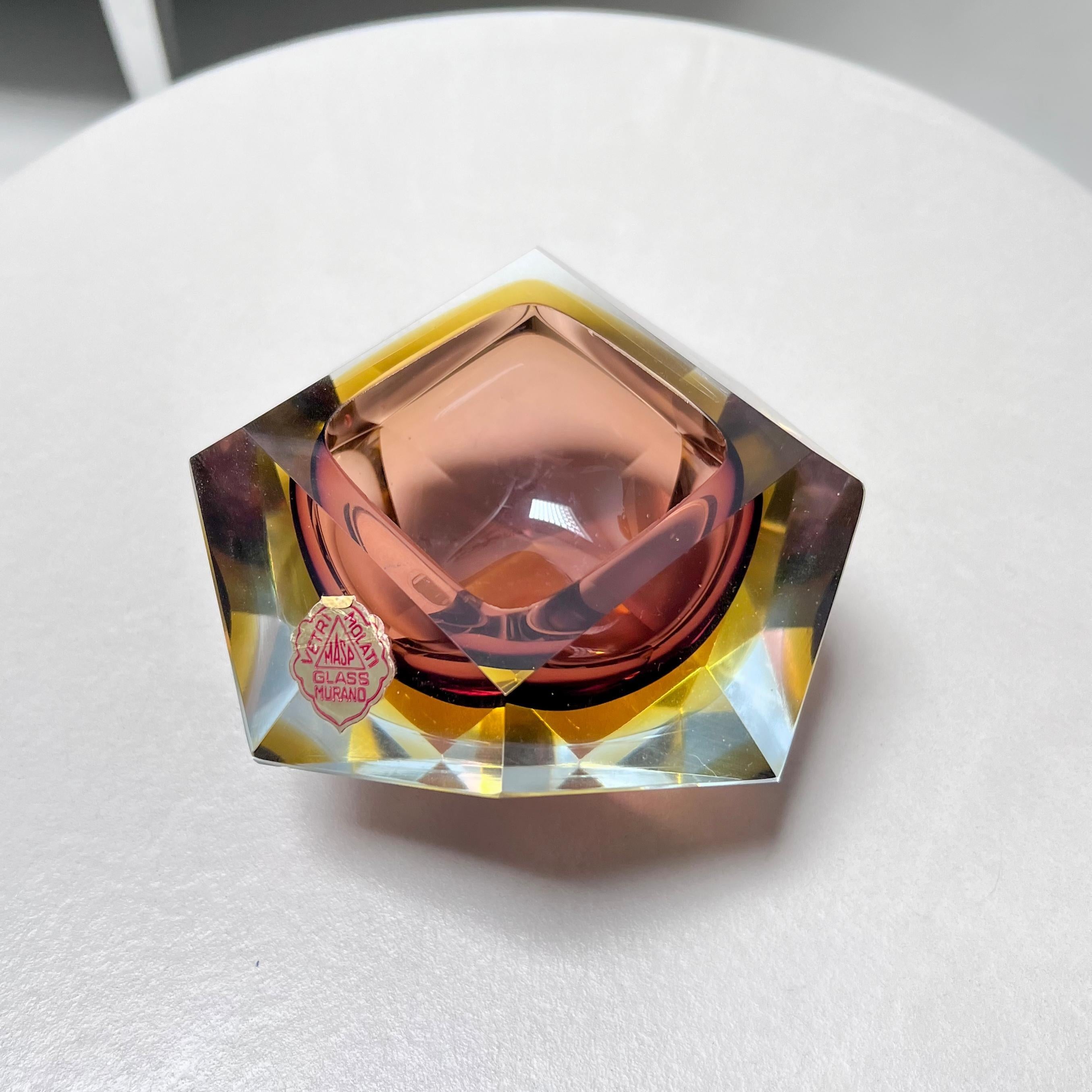 Mid-Century Modern Bol/ presse-papiers Sommerso vintage en verre de Murano violet et jaune, Flavio Poli en vente