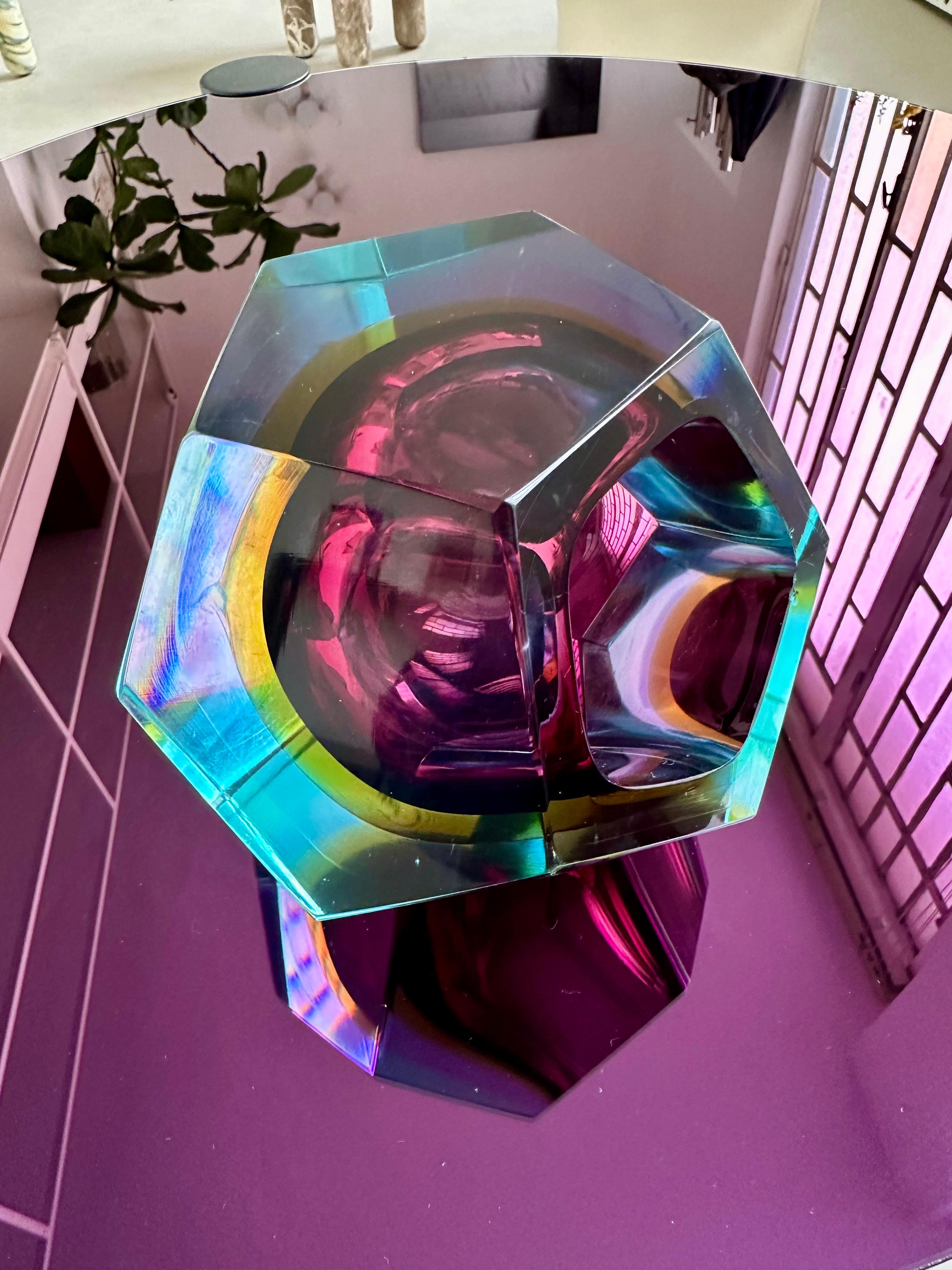 Enorme Murano Sommerso / forma de diamante, púrpura azul y amarillo , Flavio Poli 1970's Moderno de mediados de siglo