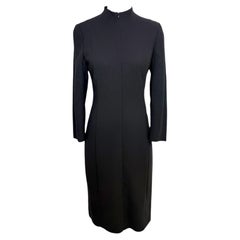 Vintage-Kleid von Sonia Rykiel: schwarzes, tailliertes Etuikleid mit Stehkragen