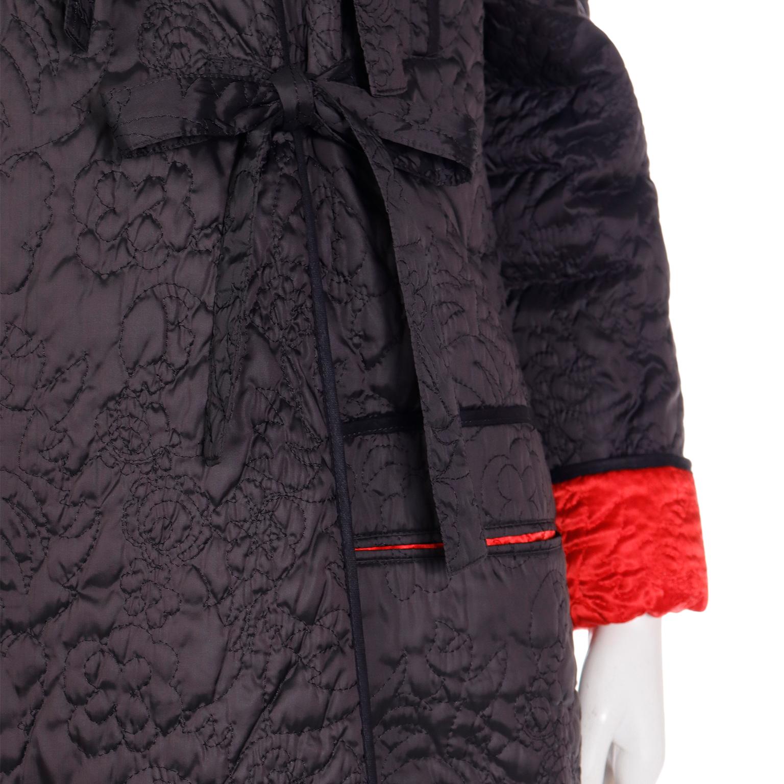 Veste réversible Sonia Rykiel matelassée rouge et noire avec capuche en vente 7
