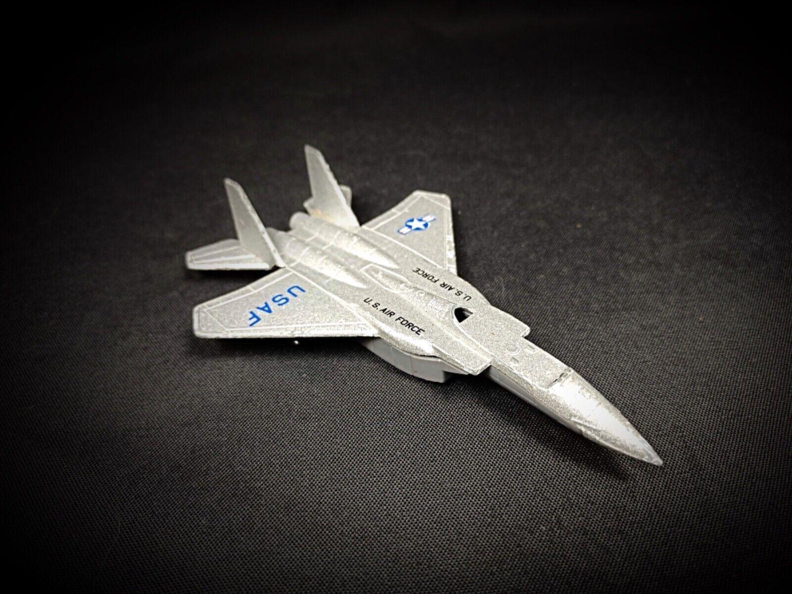 Stile impero Vintage Sonic Flasher USAF Miniature Airplane - Piccolo giocattolo da collezione - 2Y198 in vendita