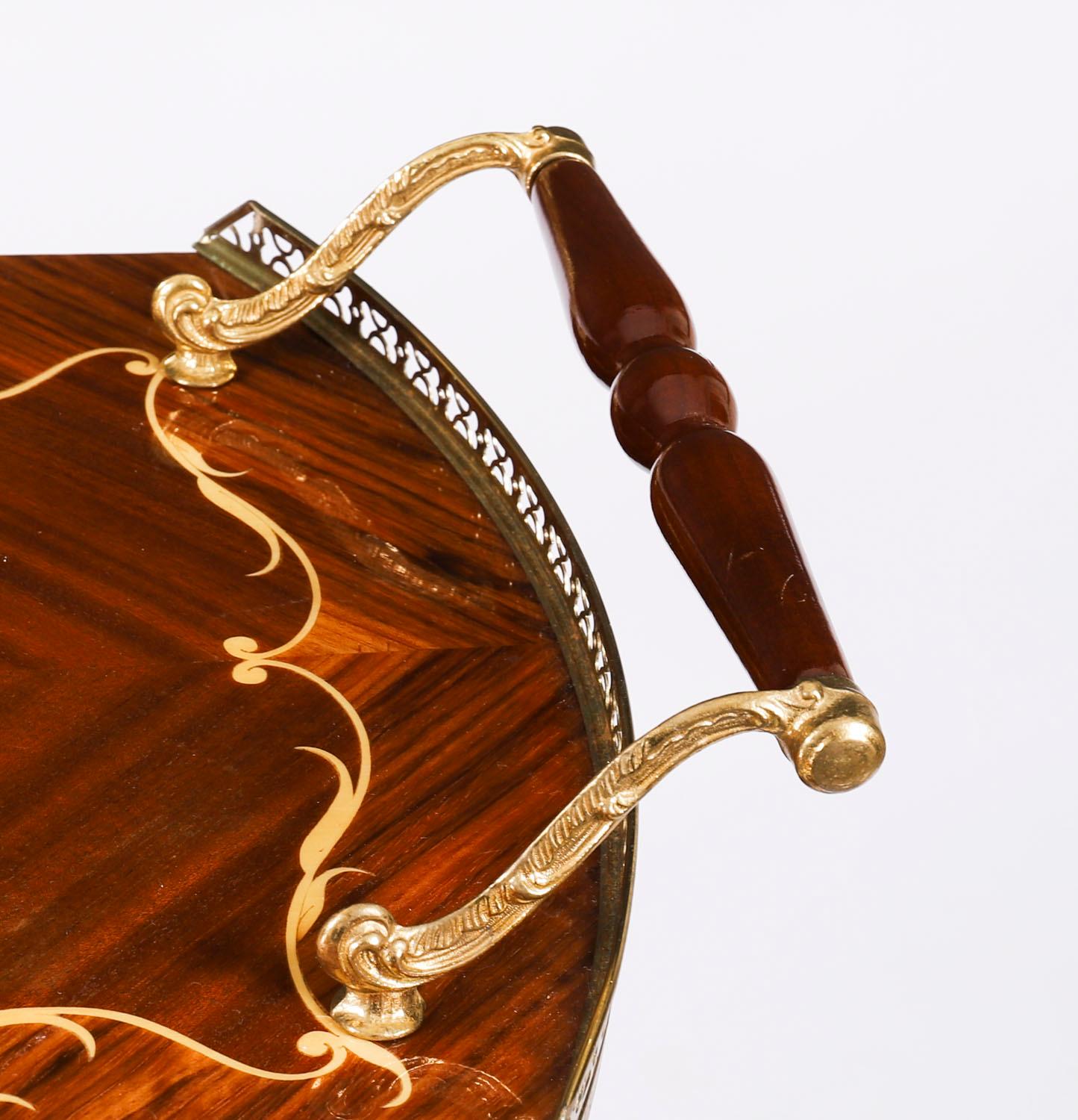 Carrello portabevande d'epoca in intarsio sorrentino della metà del XX secolo in vendita 12